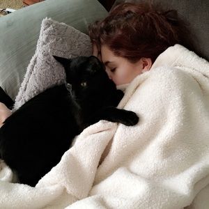 Meet your Posher, Anna